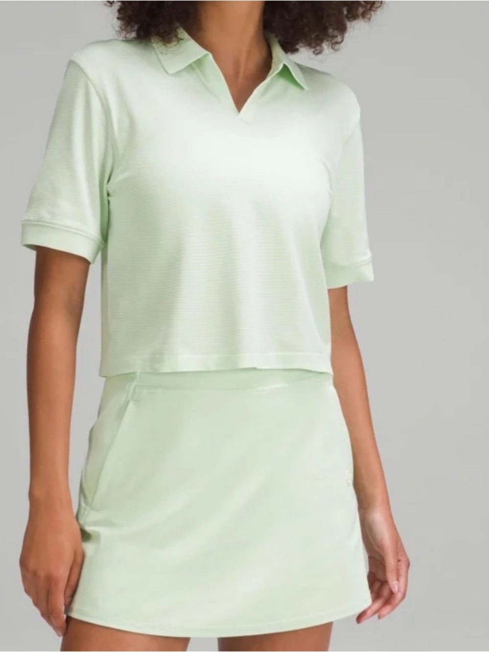 Lululemon Kohlrabi Light
Green cropped Polo Shirt
Swiftly Tech Relaxed Fit